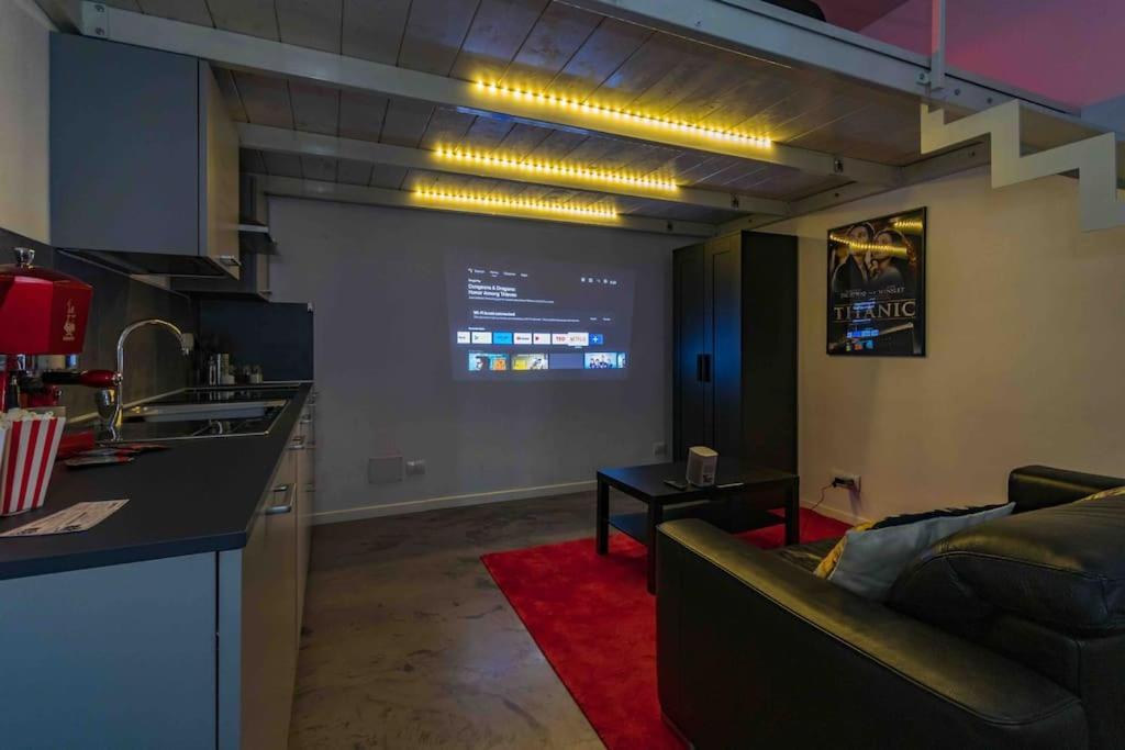 Hollywood Housein The Heart Of Turin 아파트 외부 사진