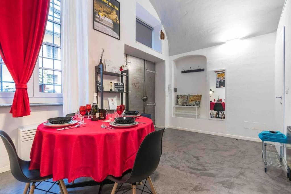 Hollywood Housein The Heart Of Turin 아파트 외부 사진
